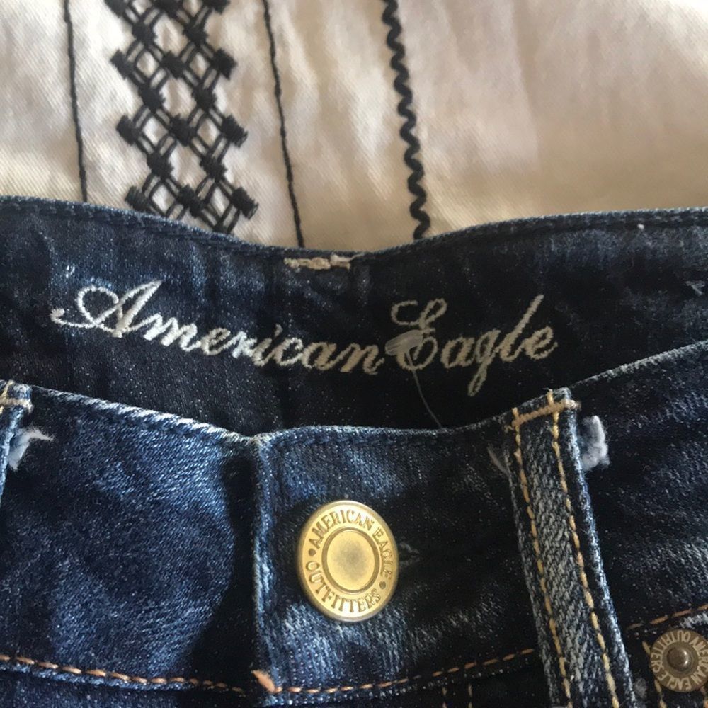 American Eagle Shorts - Picture 5 of 5